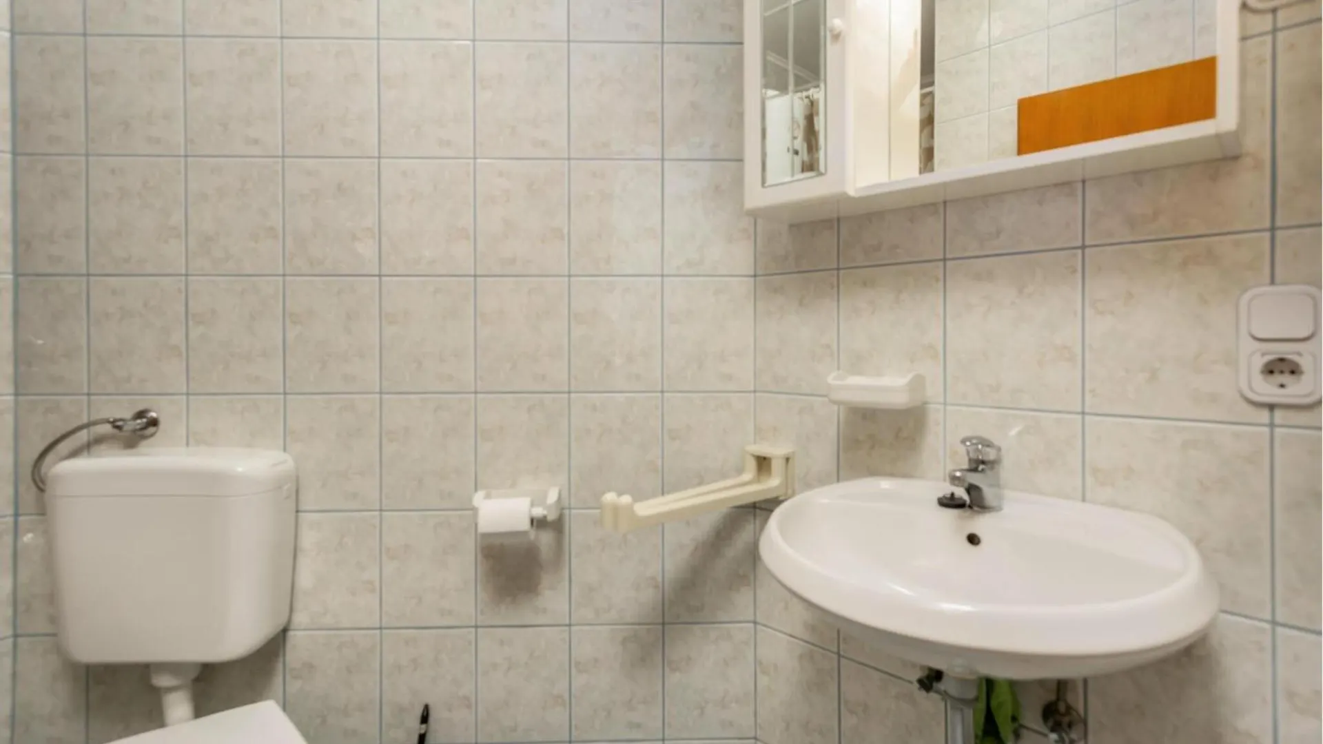 Stunning Apartment In Crikvenica With Wi-Fi 0*,